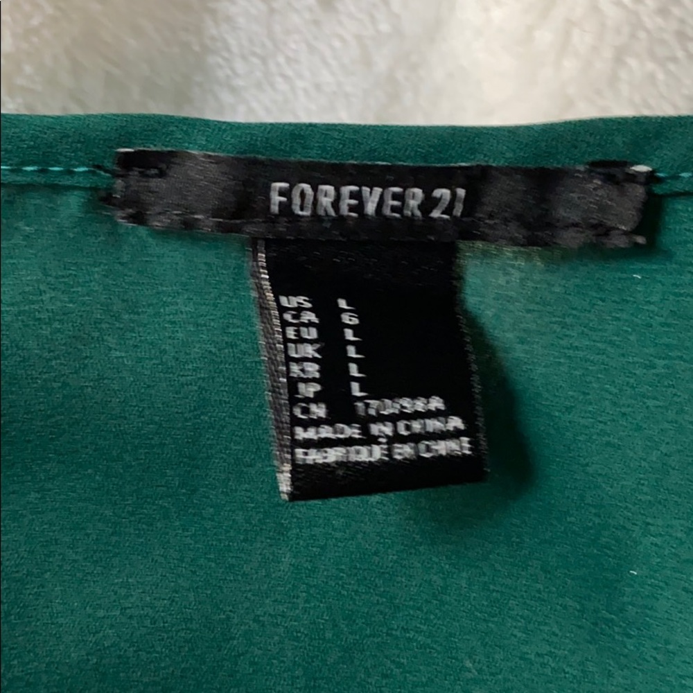 Forever 21 green blouse - Picture 2 of 6